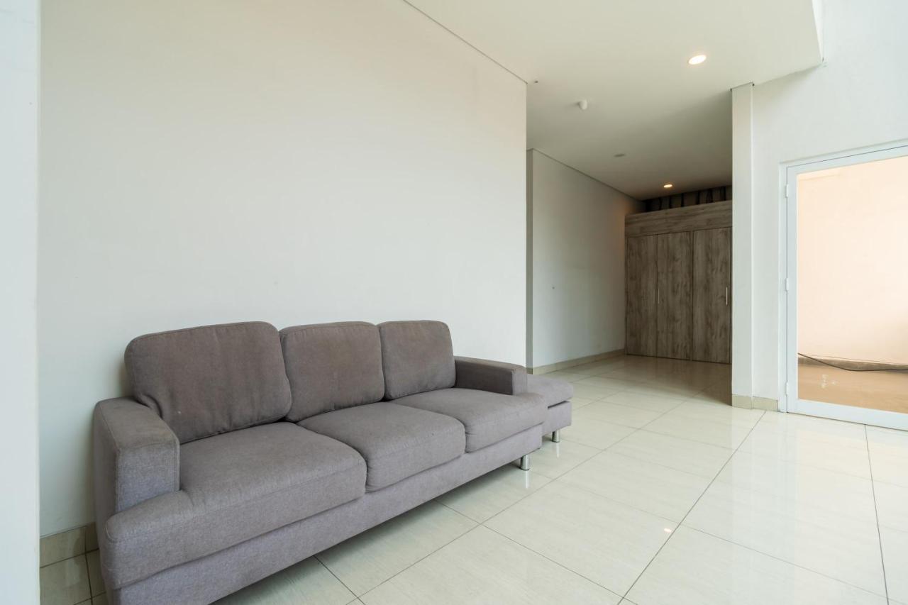 Urbanview Hotel Casa Kota Mangga Besar Jakarta Exteriér fotografie